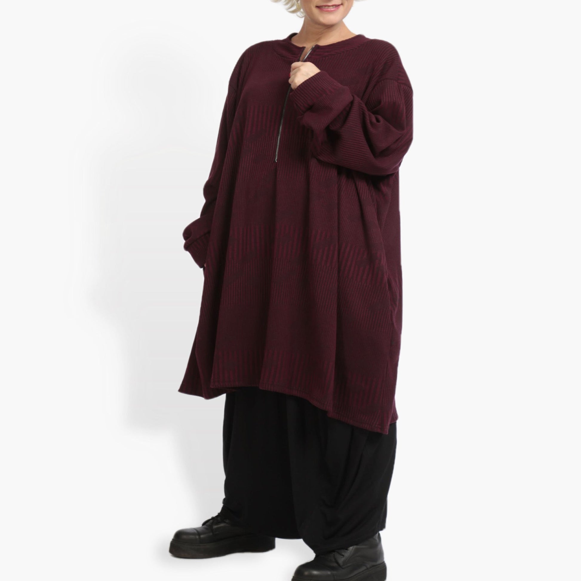  Bigshirt von AKH Fashion aus Materialmix in kastiger Form, 0941.06818, Weinrot, Ausgefallen