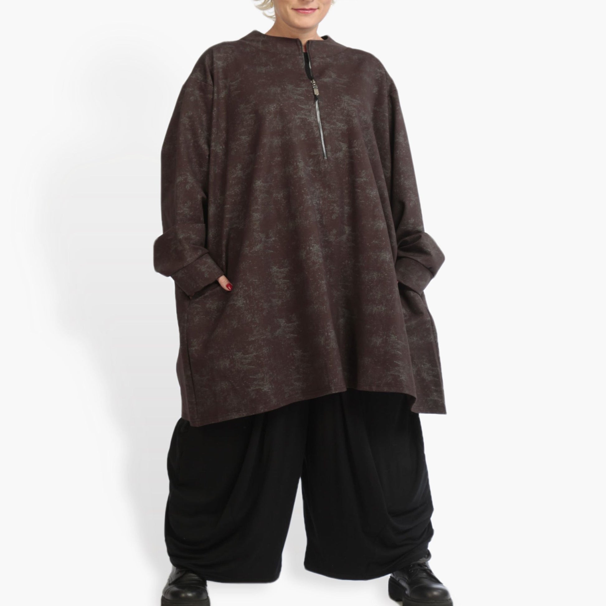  Bigshirt von AKH Fashion aus Viskose in kastiger Form, 0942.06818, Dunkelbraun, Ausgefallen