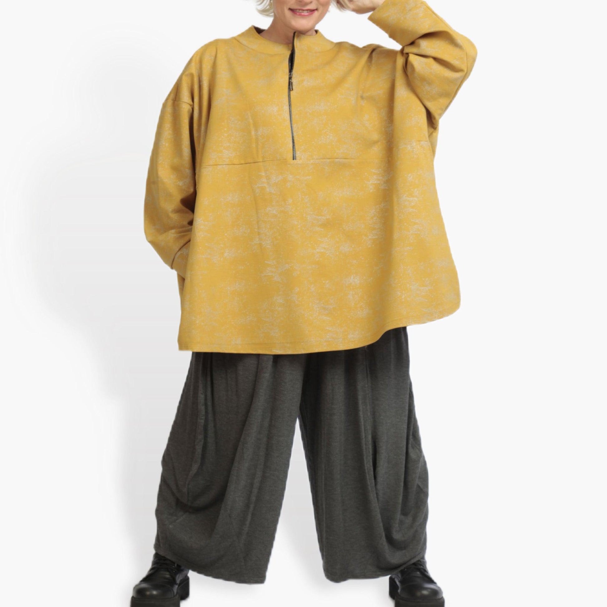  Bigshirt von AKH Fashion in kastiger Form