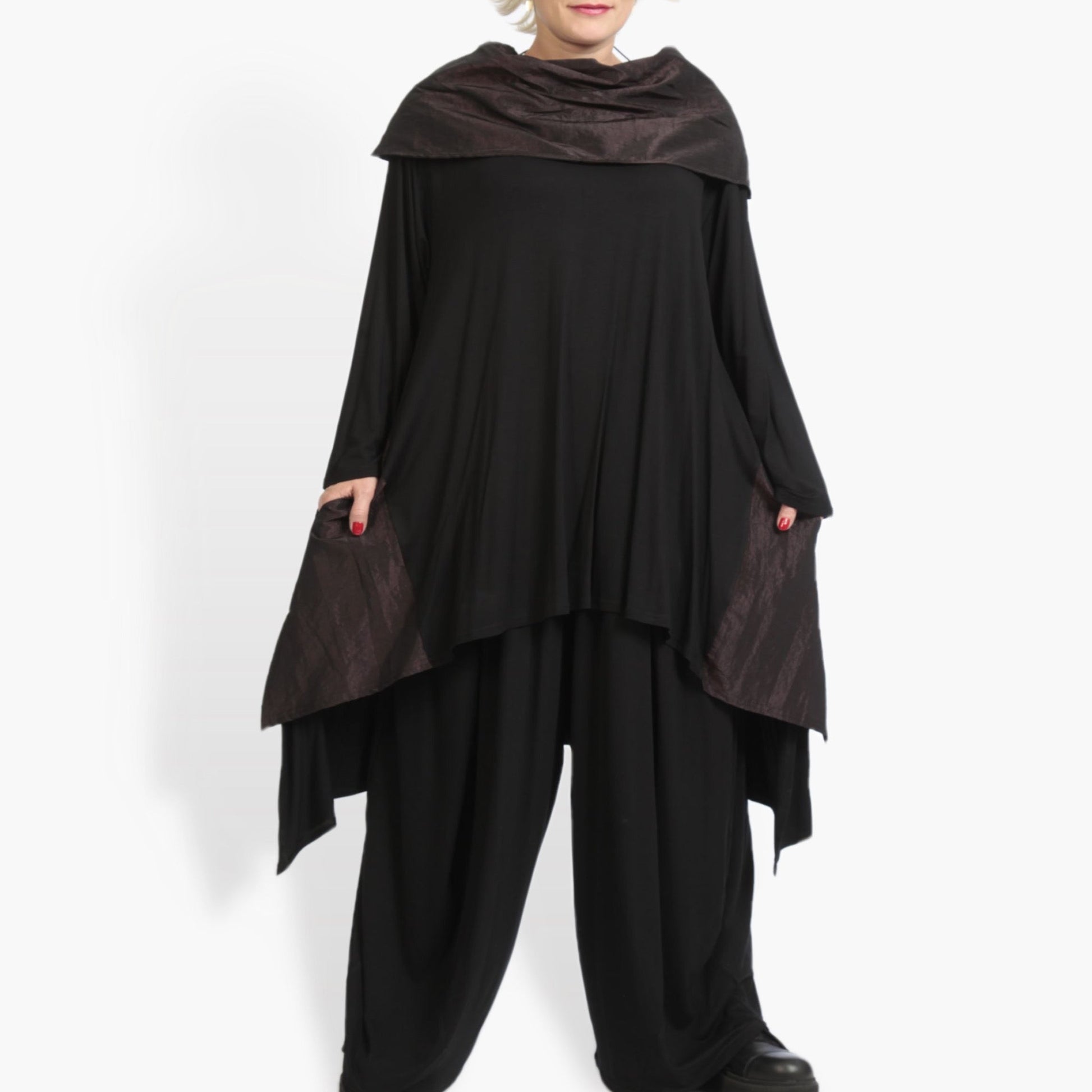  Oversize Layered Shirt in eleganten Schwarz-Aubergine für Plus Size mit langem Arm und Kragen