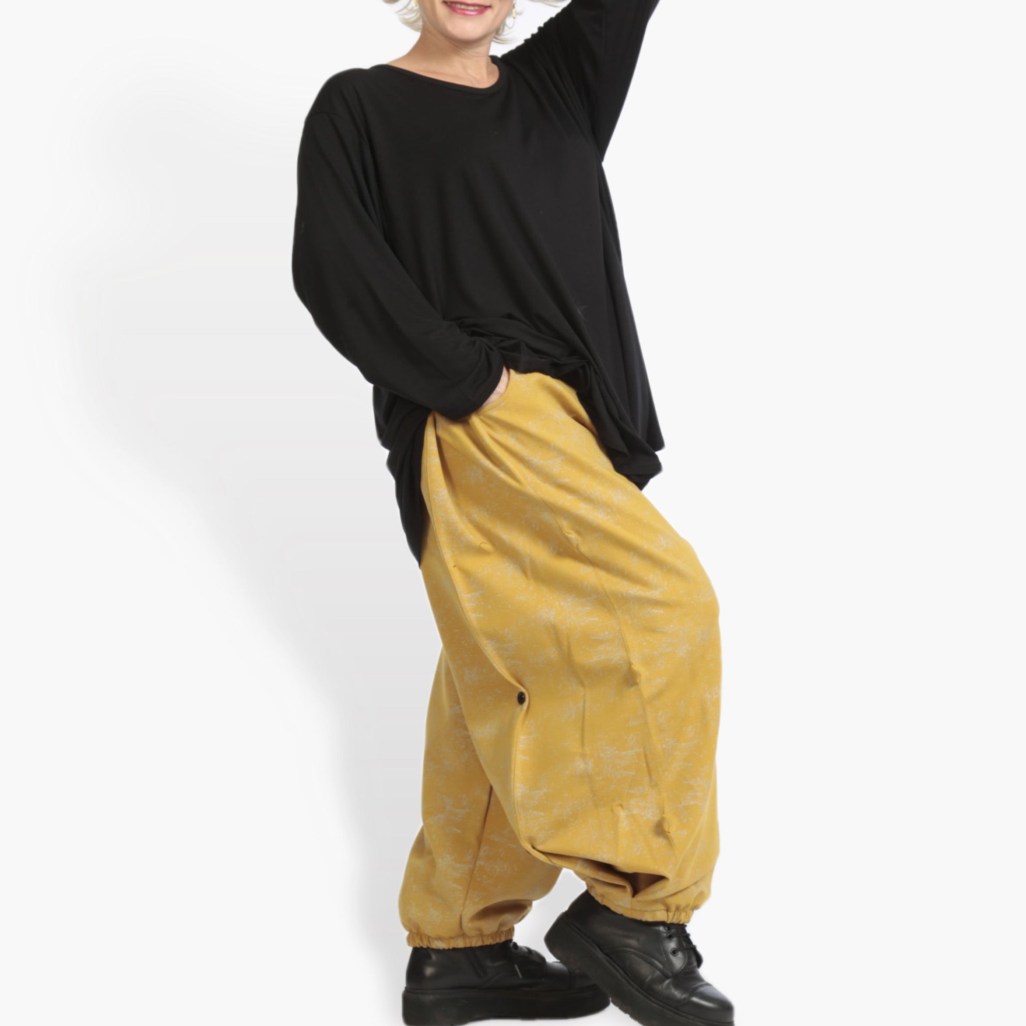  Hose von AKH Fashion aus Materialmix, 0958.06824, Senf, Schick, Modern, Bequem